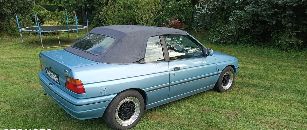 Ford Escort cena 10000 przebieg: 82000, rok produkcji 1993 z Grudziądz małe 67